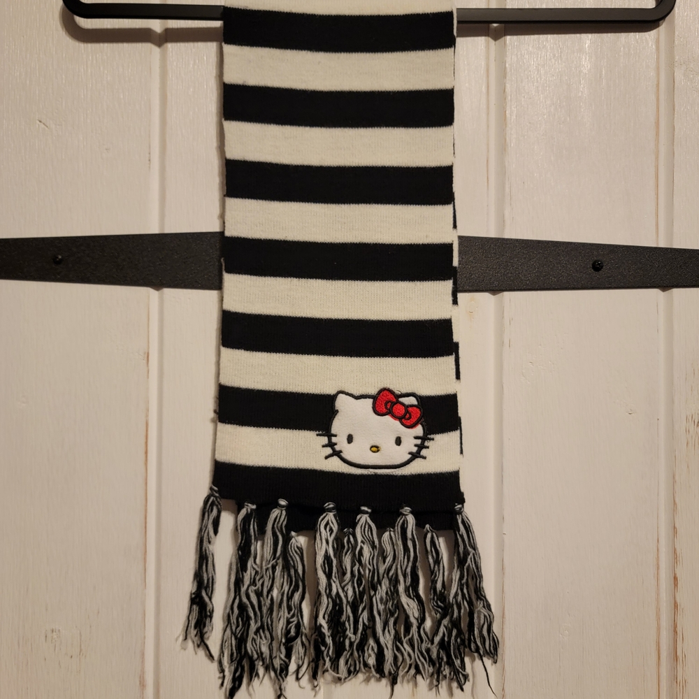 Hello Kitty Sanrio Black White Striped Scarf Fringe